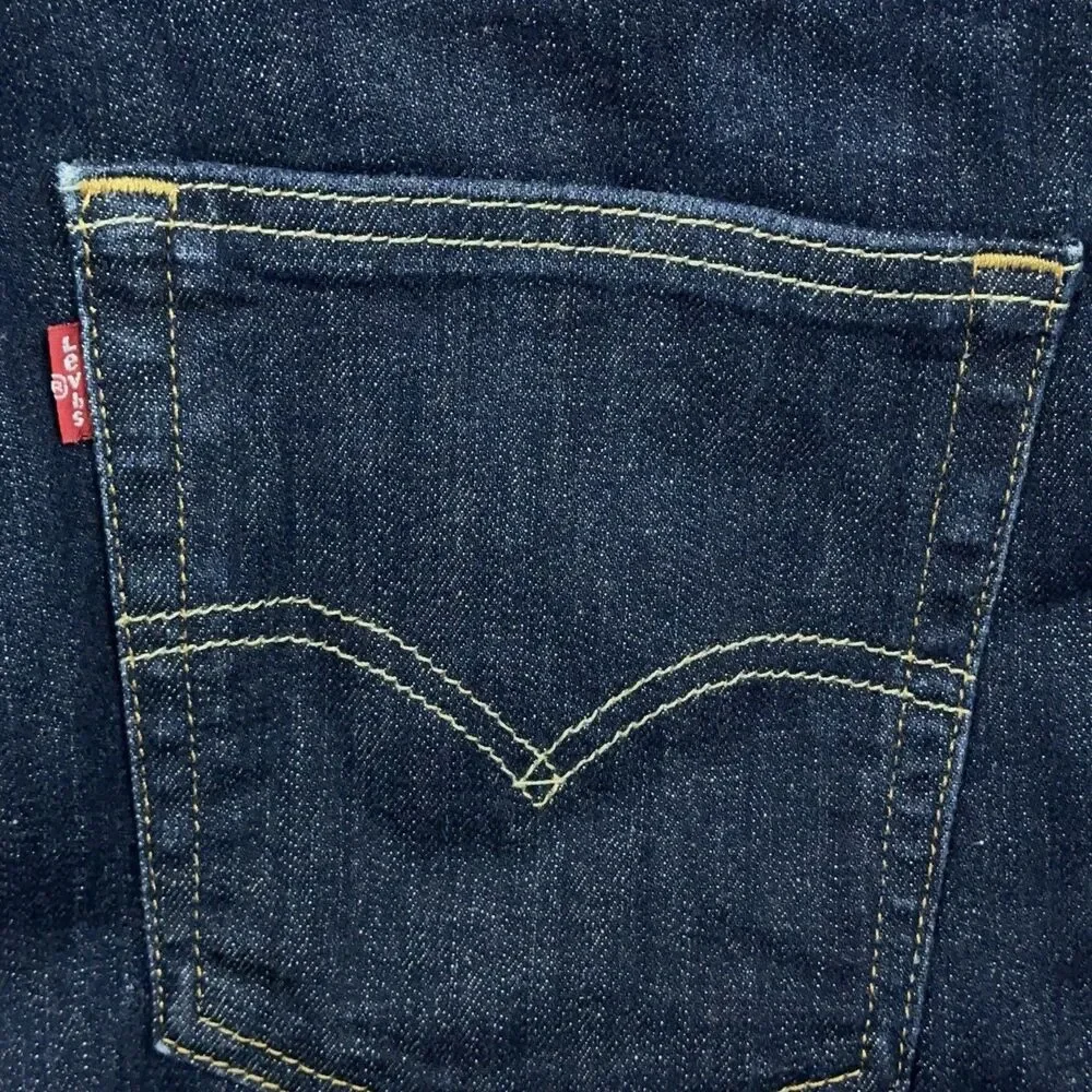 Levi's 513 Jeans Mens Size 33x30 Blue Slim Straight 5 Pocket Denim Dark Wash